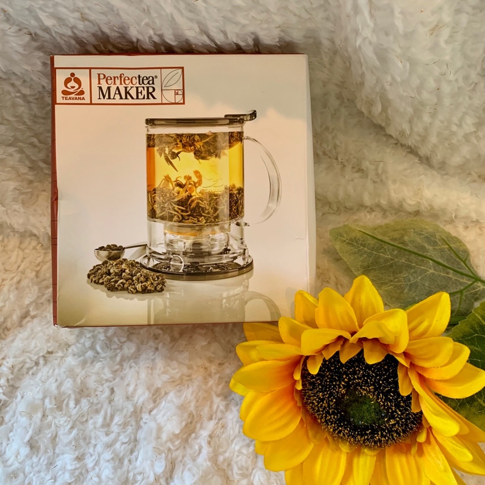 TEAVANA Perfect Tea Maker. NEW.